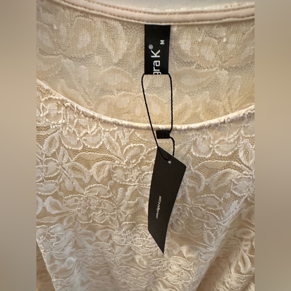 Women's Vintage Semi Sheer Puff Long Sleeve Embroidery Blouse Lace Top - Picture 2 of 6